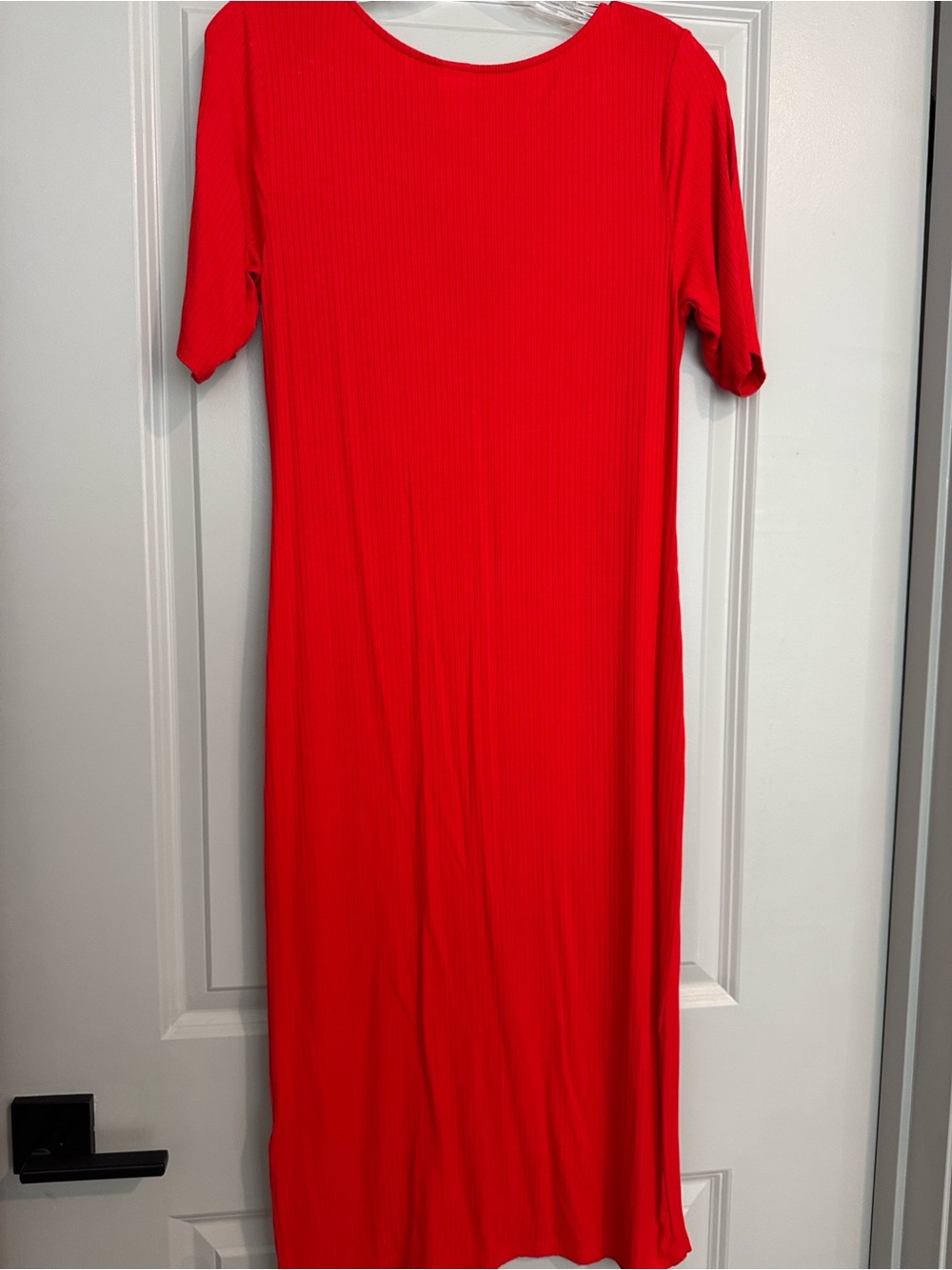 H&M Bright Red Ribbed Button-Front Midi Dress - Picture 5 of 5